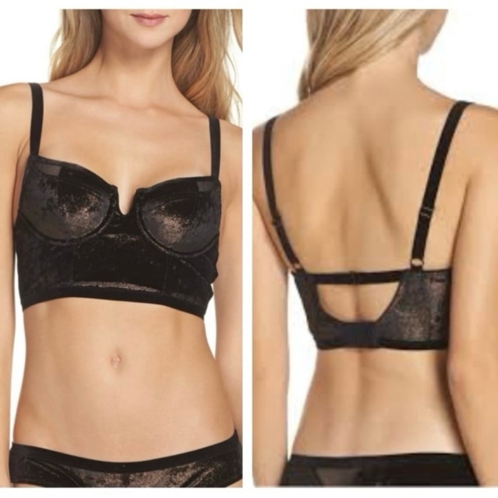 NWT‎ 32A Free People black Camilla longline bra